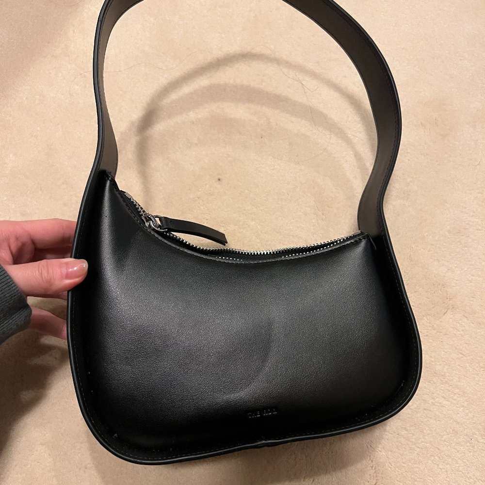 Classic hobo bag, Black leather, like The row style, similar to Half moon